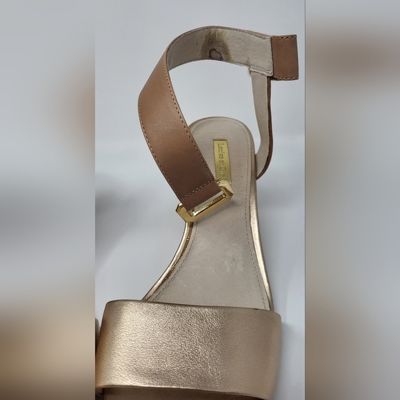 Louise et Cie Ankle Strap Sandle Wedge Shoes 8.5M Fawn/Tan Leather Upper/Lining - Picture 13 of 14